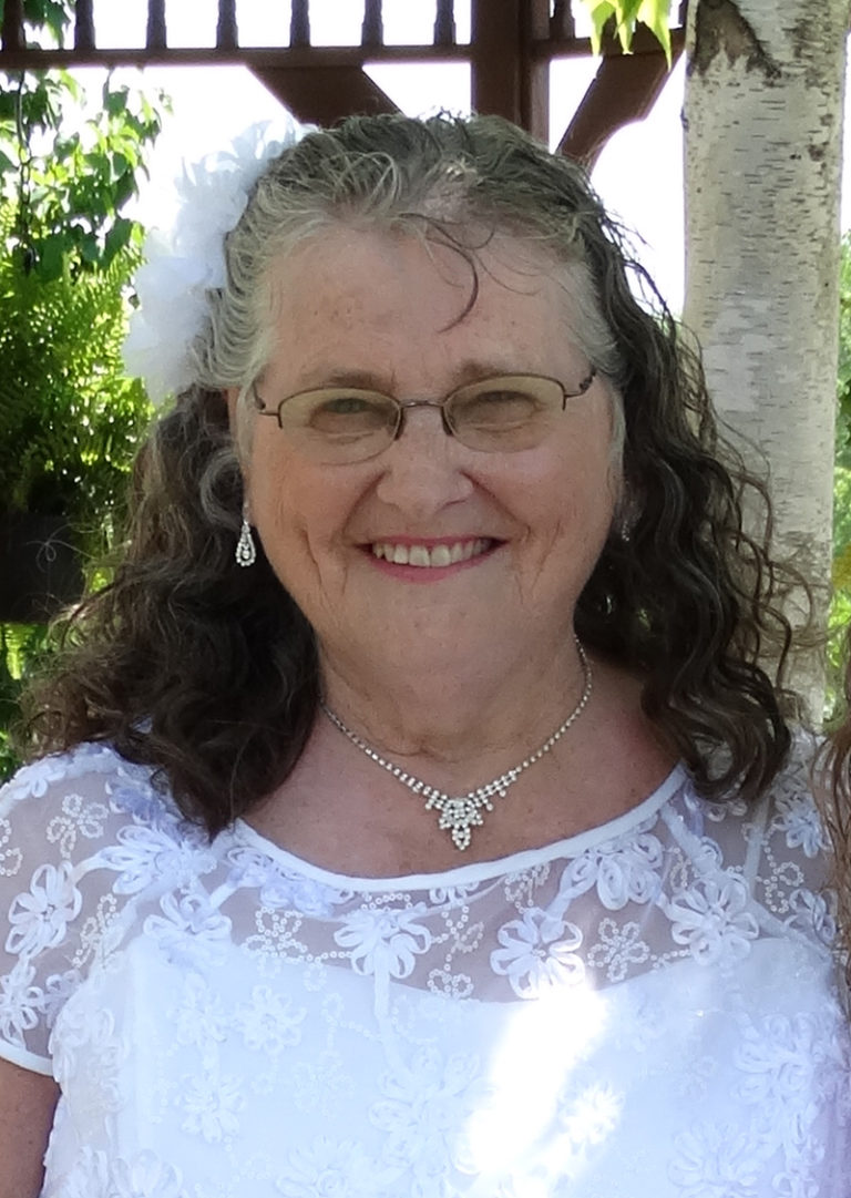 Marie Batterson Keefe, West Union, Iowa, April 4, 2018 Grau