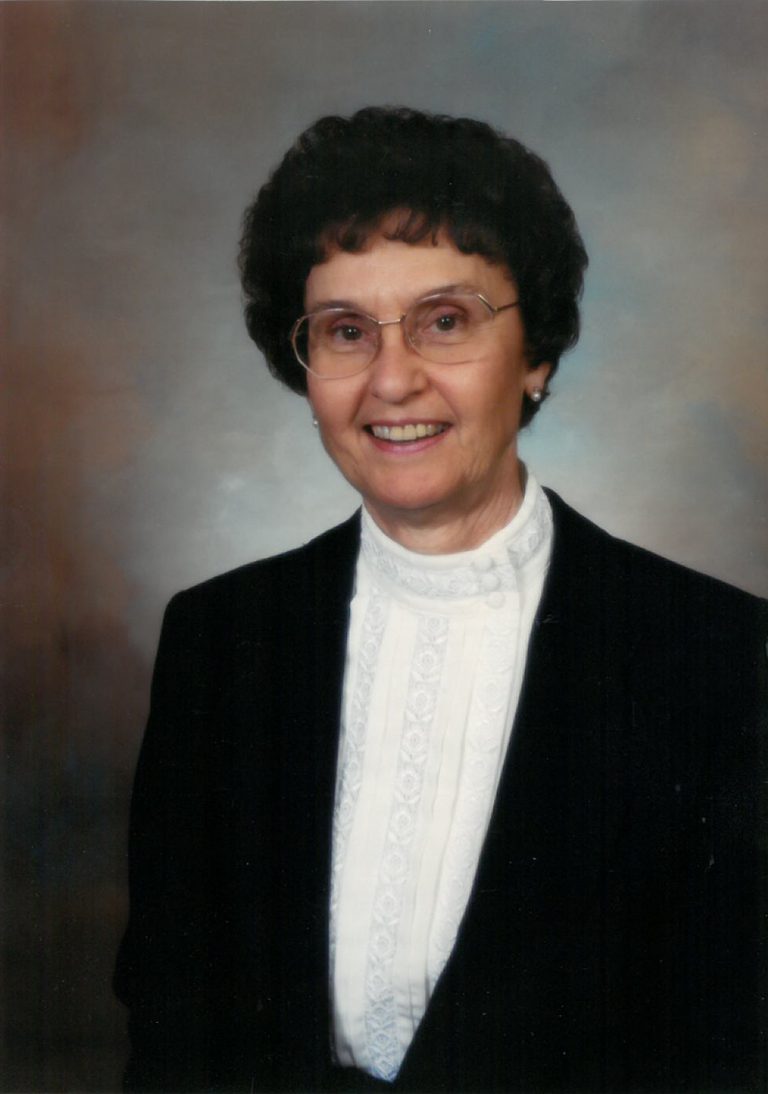 Mabel PettlonElvers, Cedar Rapids, Iowa formerly of Elkader, Iowa