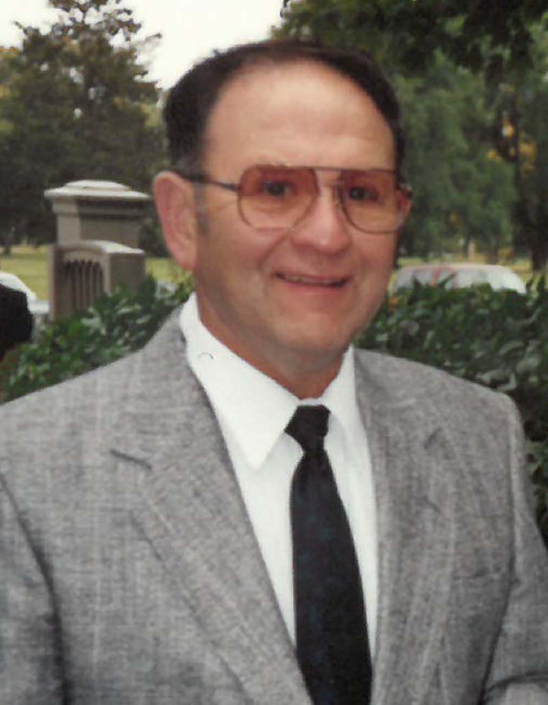 Burnell Sander, Postville, Iowa, May 26, 2020 Grau Funeral Homes