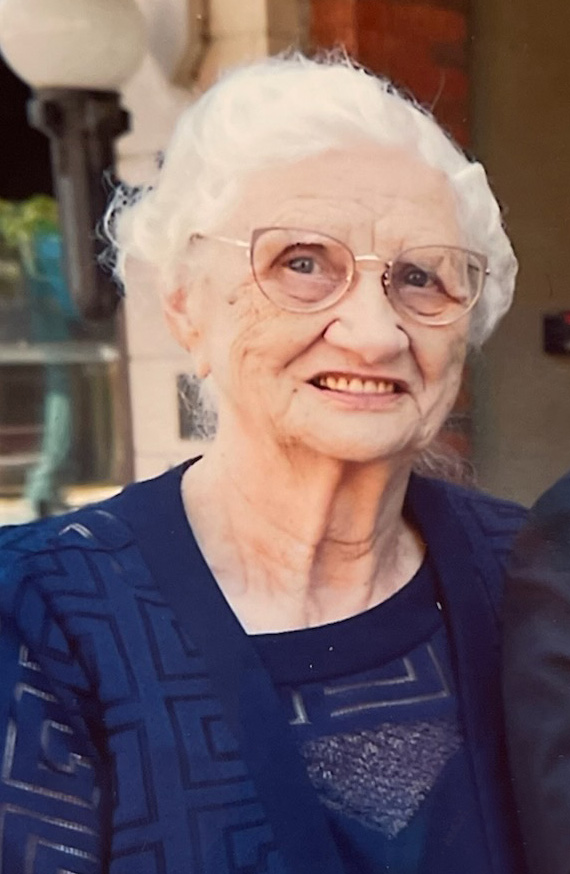 June Elaine Walvatne, Hawkeye, Iowa, December 29, 2021 Grau Funeral Homes