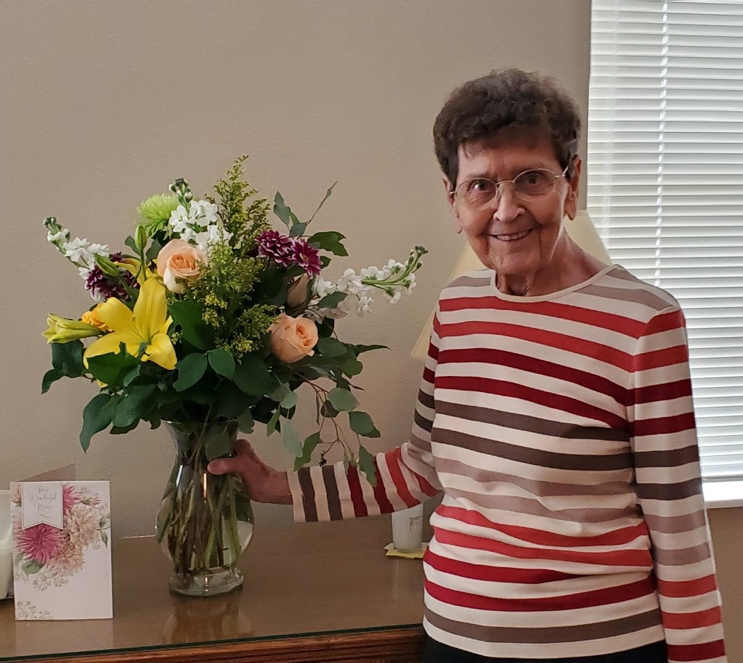Betty Lou Kurdelmeyer, Monona, Iowa, May 4, 2023 Grau Funeral Homes