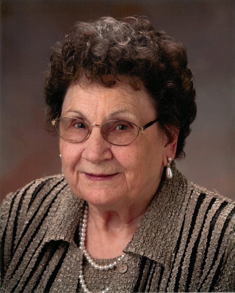 Anita “Niddy” Marie Tieskoetter, Ossian, Iowa, December 25, 2023 Grau