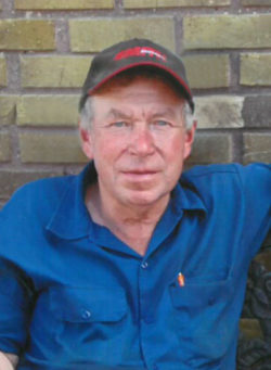 Linderbaum-Darwin-news-pic-250x341